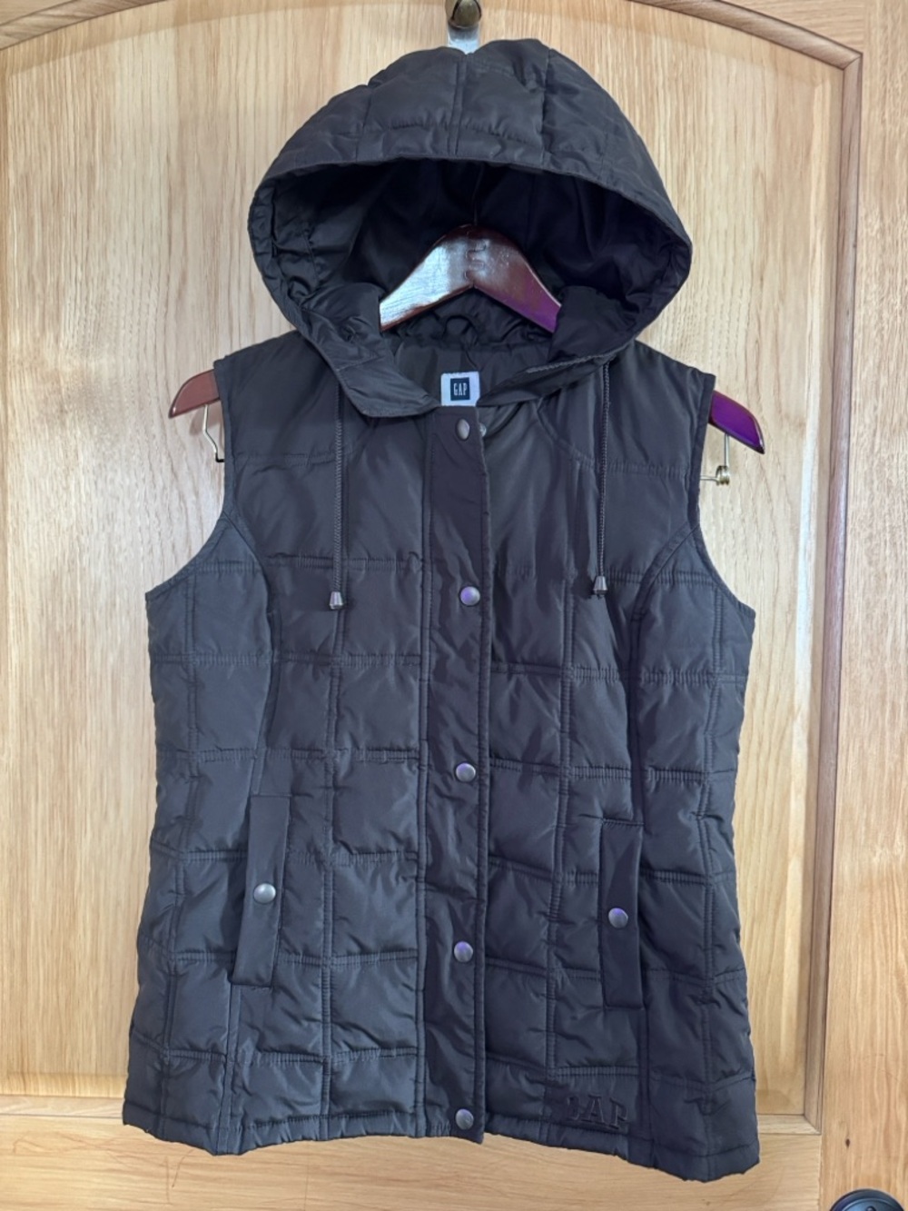 GAP Women's Black Quilted Hooded Vest